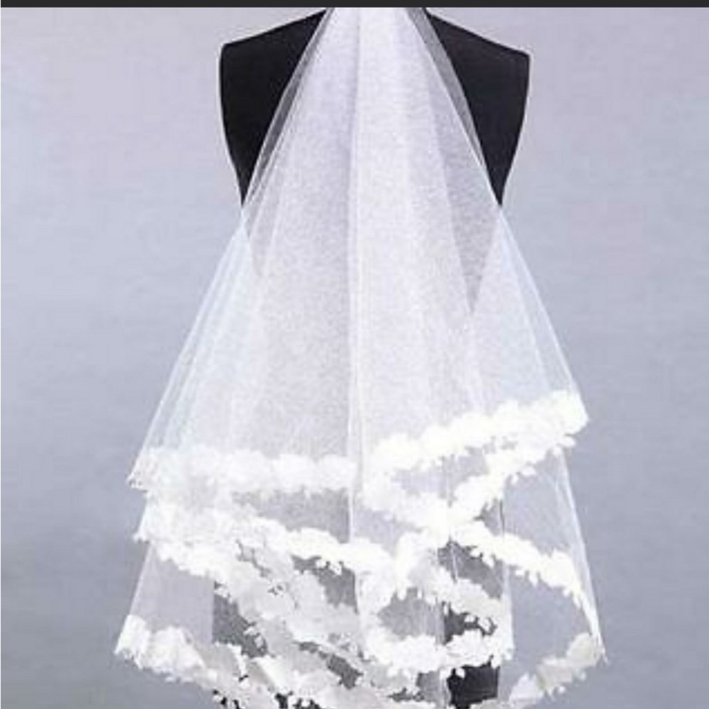 💕New Wedding Eloquent & Ivory Bridal Elbow Veil